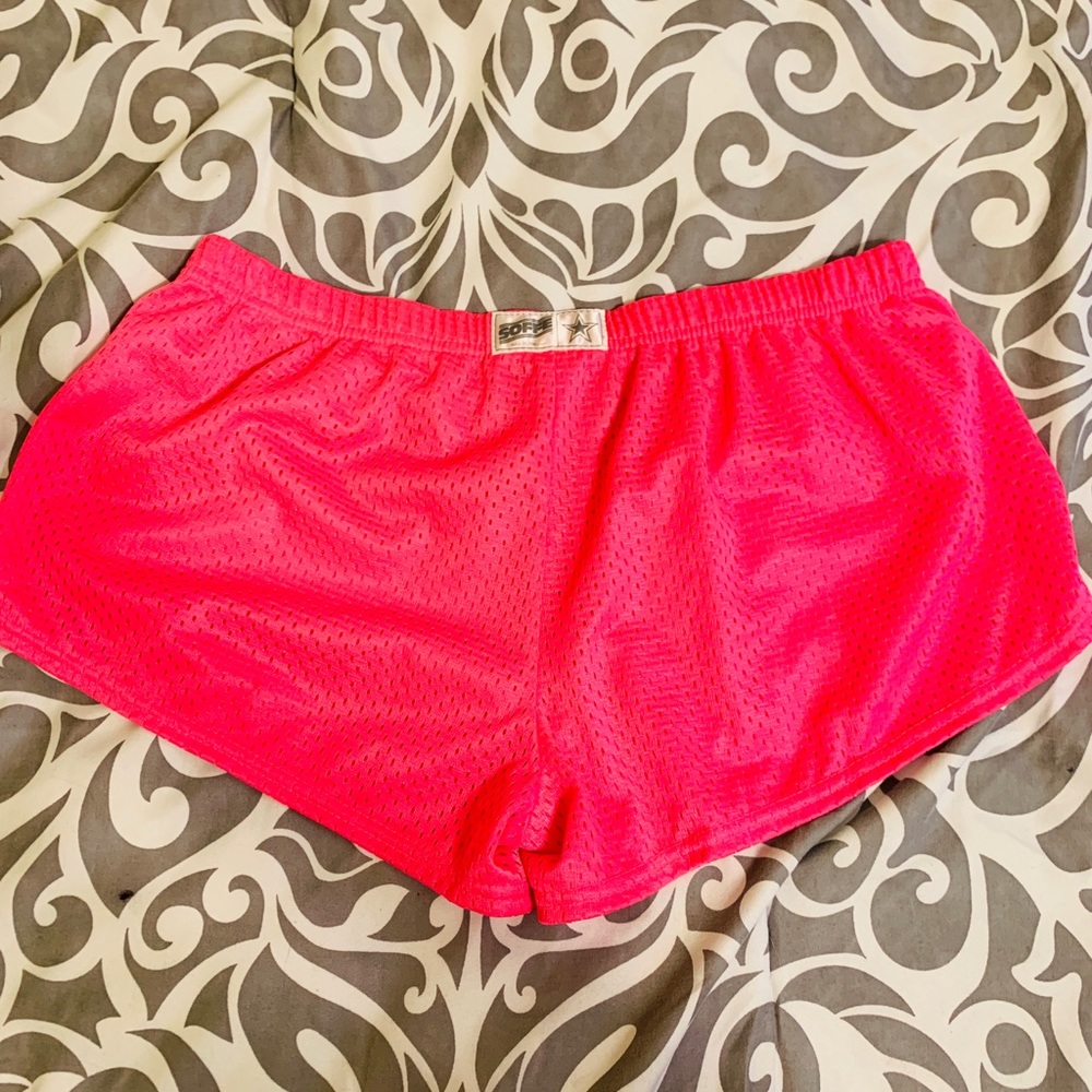 🌹SOFFE LOW RISE SHORTS 🌹 - Picture 3 of 3